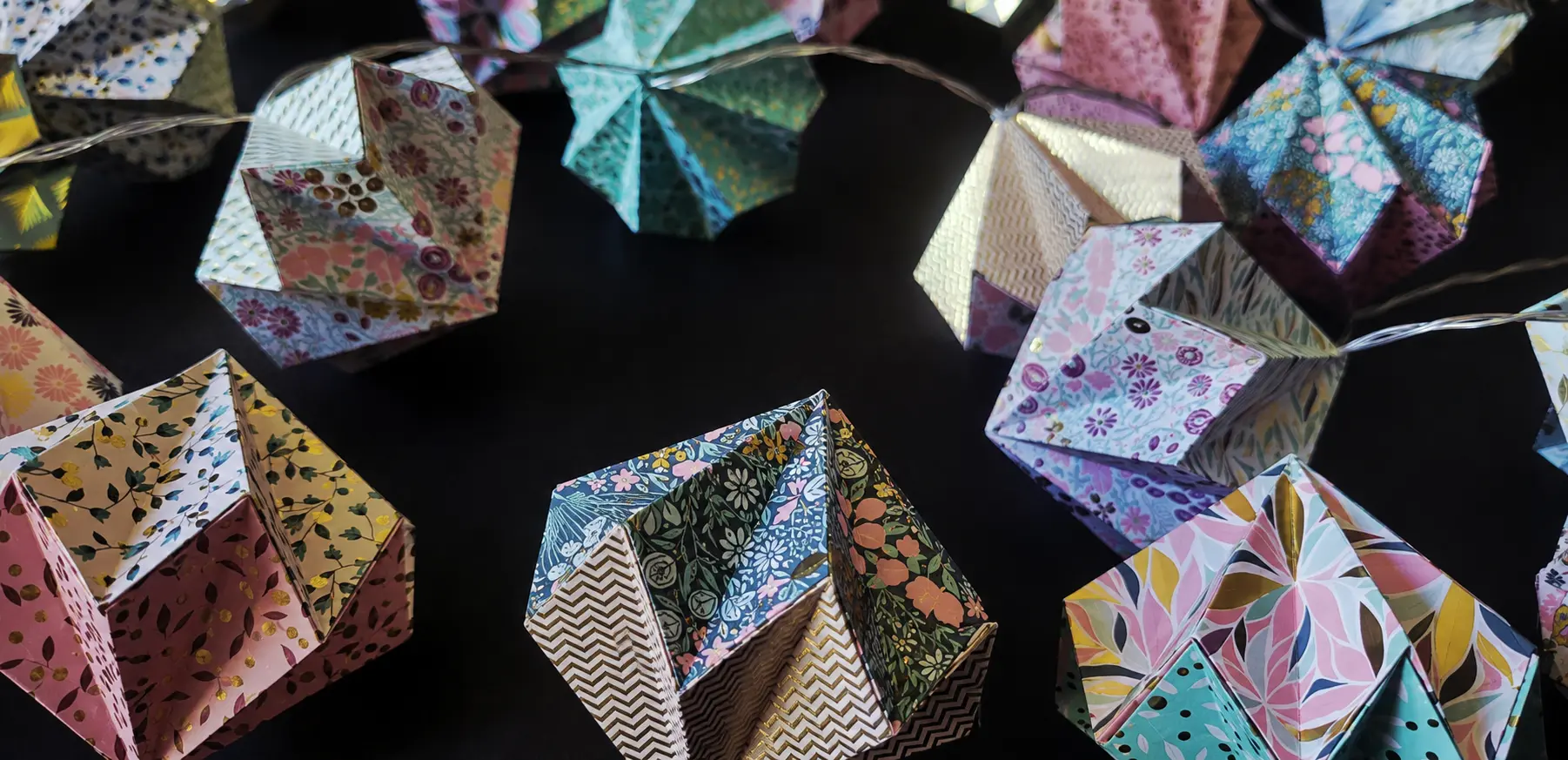 Guirlande lumineuse en origami Diamants enchantés — vue 3