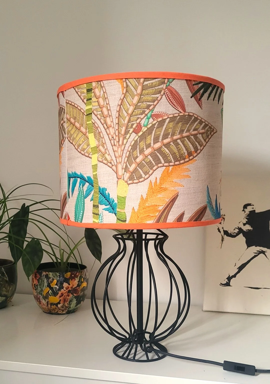 Abat-jour artisanal en tissu Not Another Jungle! — vue 1